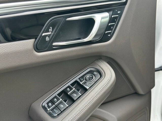 2023 Porsche Macan