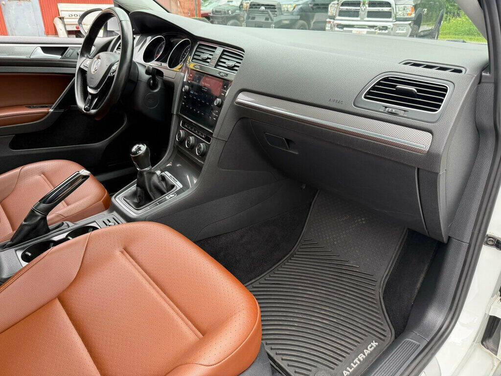 2018 Volkswagen Golf Alltrack 50
