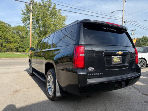 2017 Chevrolet Suburban LT