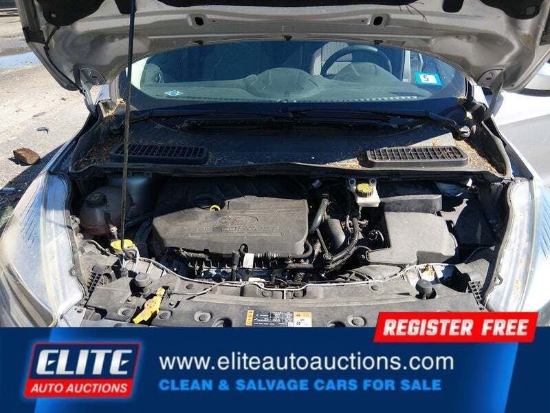 2017 Ford Escape SE
