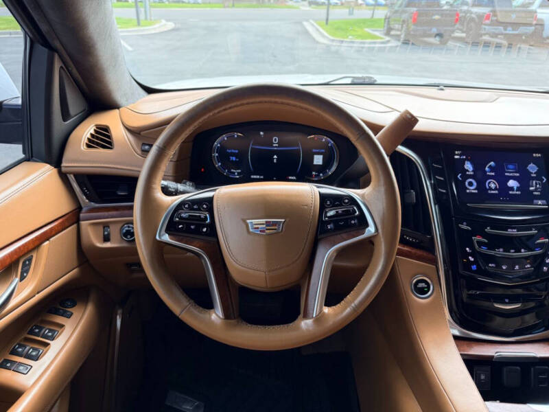 2017 Cadillac Escalade Platinum