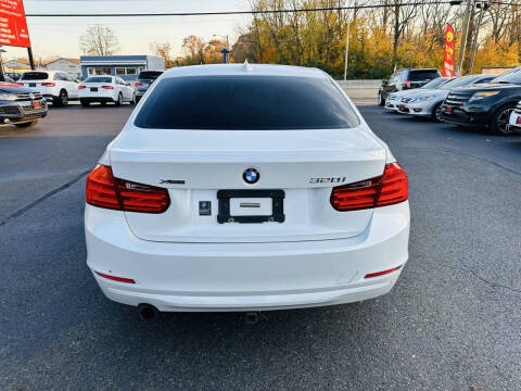 2014 BMW 3 Series 320i xDrive