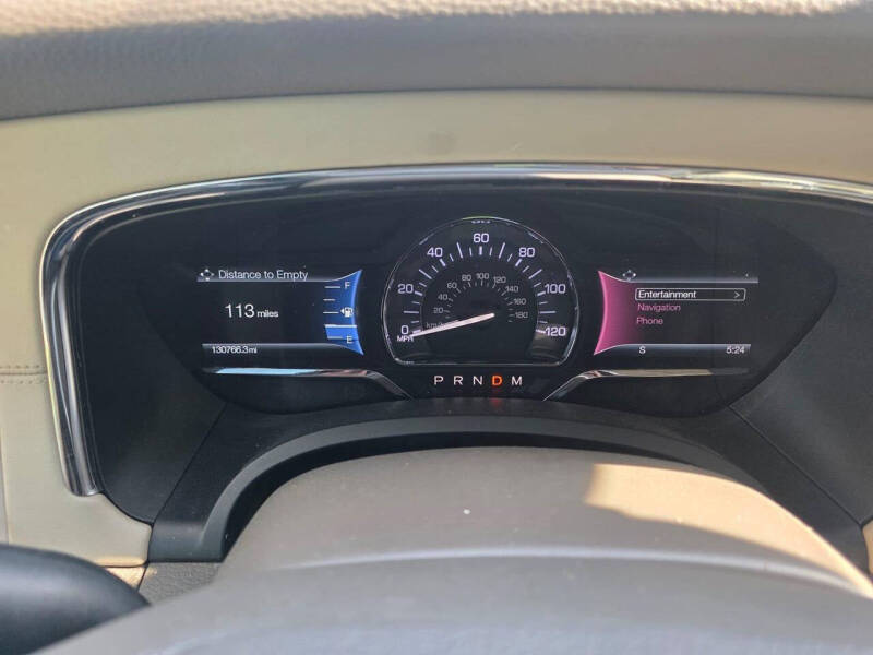 2016 Lincoln Navigator Select