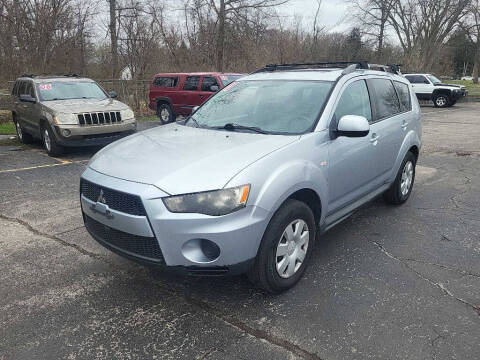 2011 Mitsubishi Outlander ES