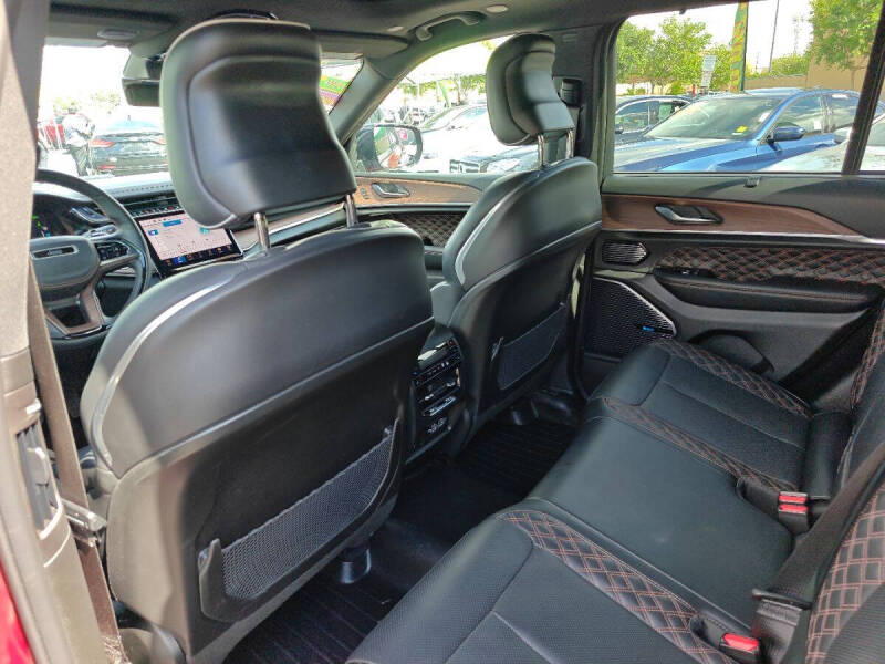 2022 Jeep Grand Cherokee