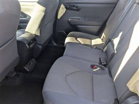 2024 Toyota Highlander