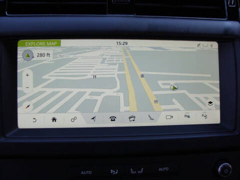 2020 Land Rover Discovery Landmark Edition