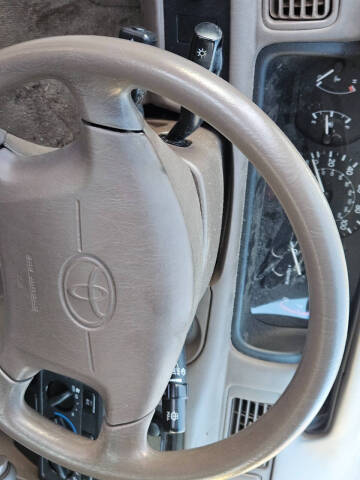 2000 Toyota Camry LE