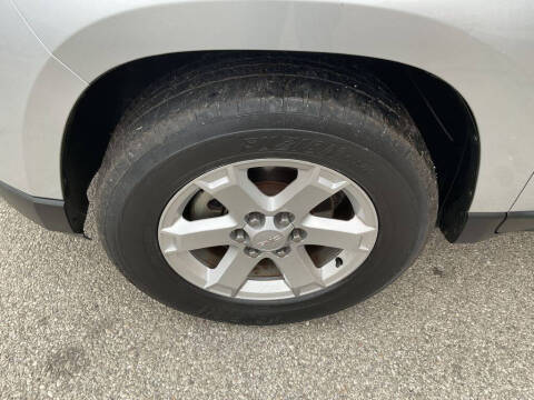 2015 GMC Acadia SLE-2