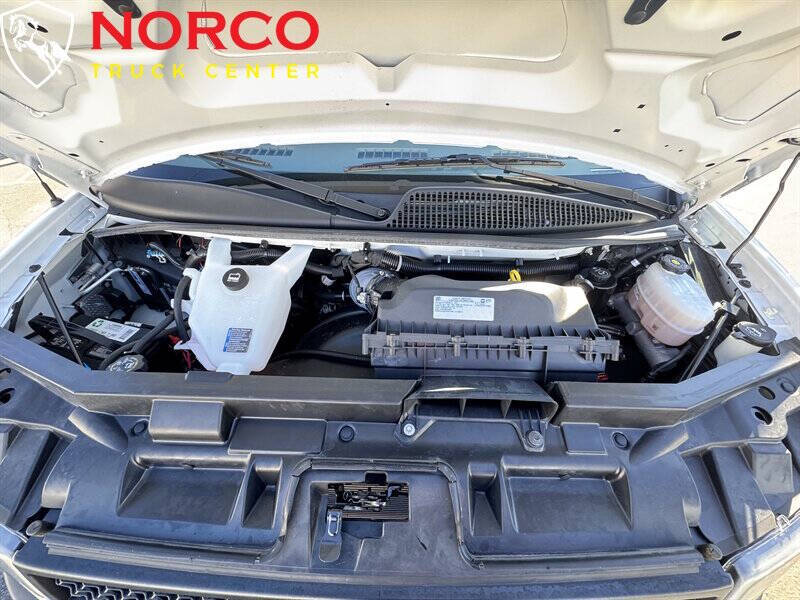 2023 Chevrolet Express 2500