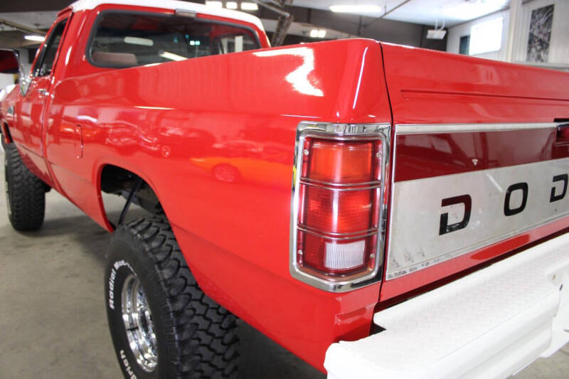 1989 Dodge D150 Pickup
