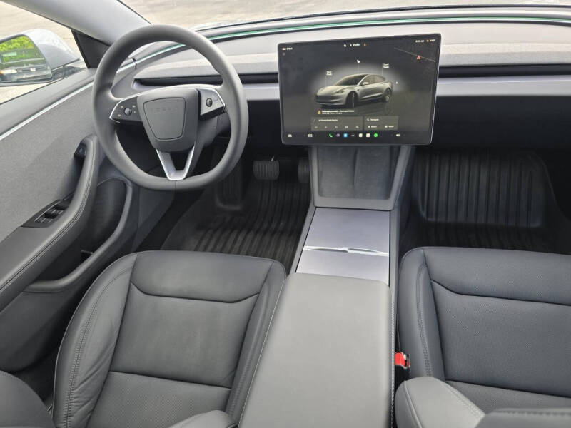 2025 Tesla Model 3 Long Range