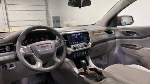 2018 GMC Acadia SLE-2