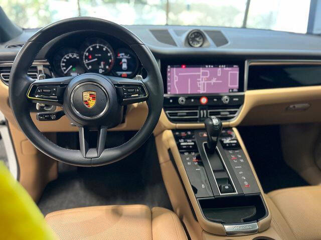 2023 Porsche Macan