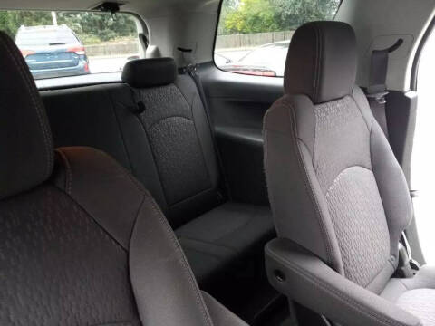 2013 GMC Acadia SLE-2