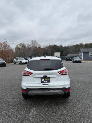 2016 Ford Escape SE