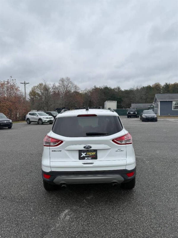 2016 Ford Escape SE