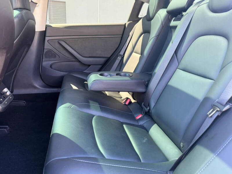 2019 Tesla Model 3 Performance