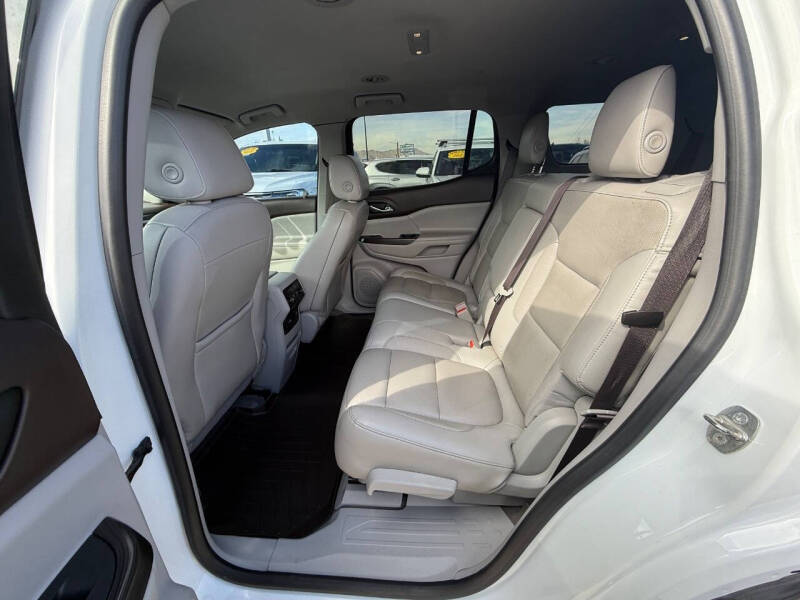 2017 GMC Acadia SLT-1