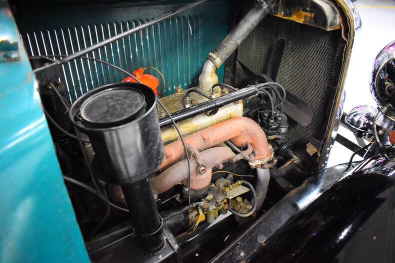 1932 Plymouth PB Coupe