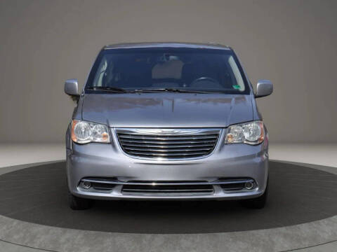 2015 Chrysler Town and Country Touring