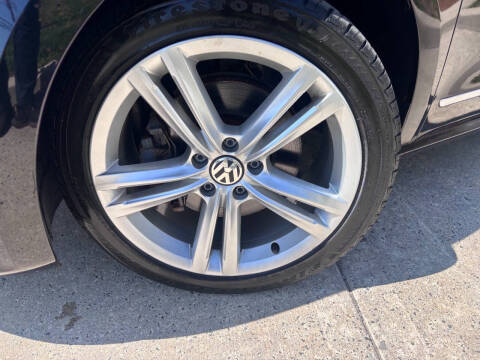 2014 Volkswagen Passat 2.0L TDI SEL Premium