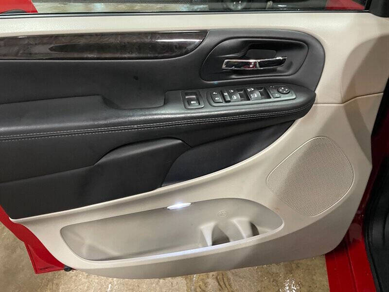 2013 Dodge Grand Caravan American Value Package