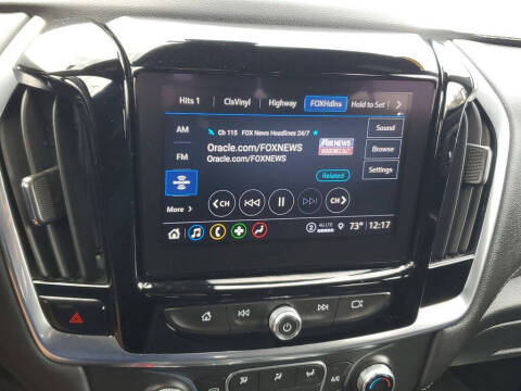 2022 Chevrolet Traverse LT Cloth