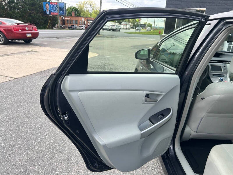 2012 Toyota Prius Three
