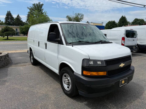 2022 Chevrolet Express 2500