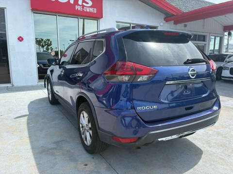 2018 Nissan Rogue SL