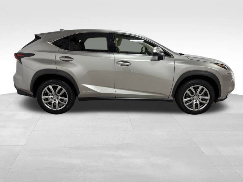 2015 Lexus NX 300h