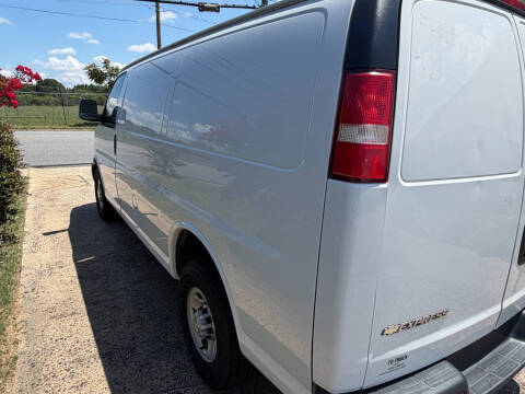 2018 Chevrolet Express 2500