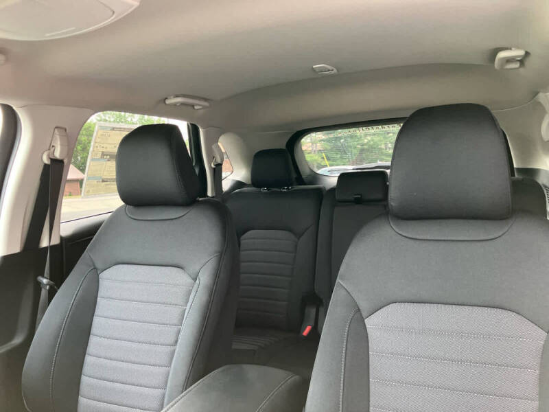 2023 Ford Edge SE