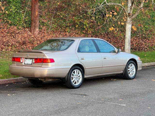 2001 Toyota Camry LE V6