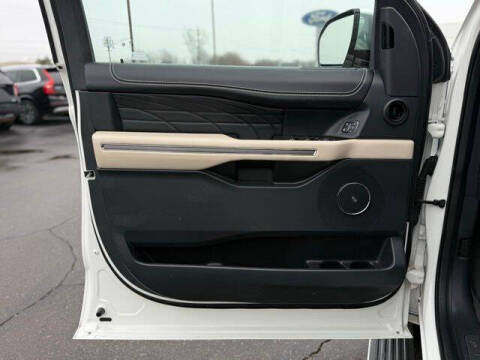 2022 Ford Expedition Platinum