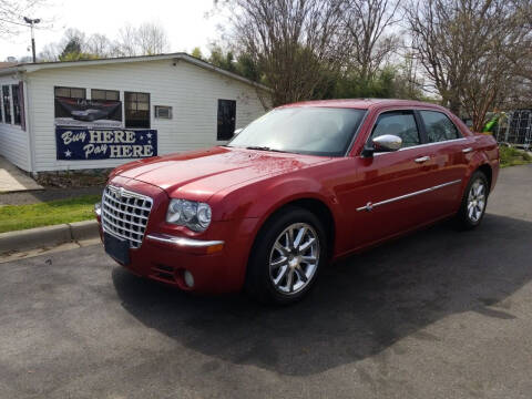 2006 Chrysler 300 for sale at TR MOTORS in Gastonia NC