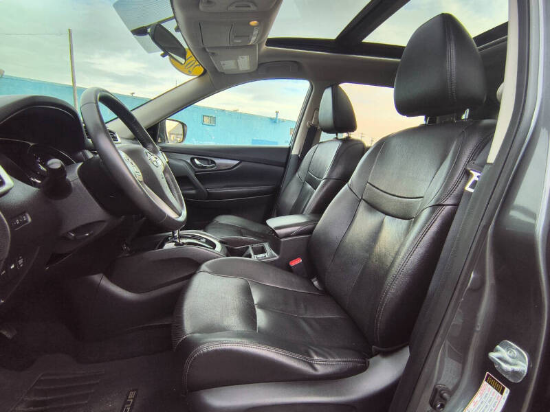 2016 Nissan Rogue SL