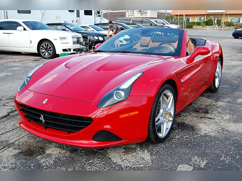2016 Ferrari California T