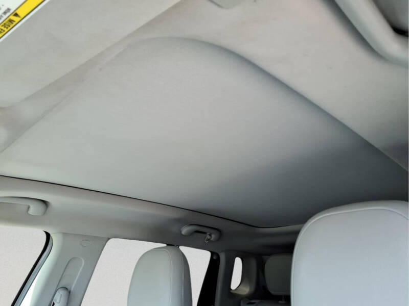 2018 Jeep Compass Sun and Wheel Edition