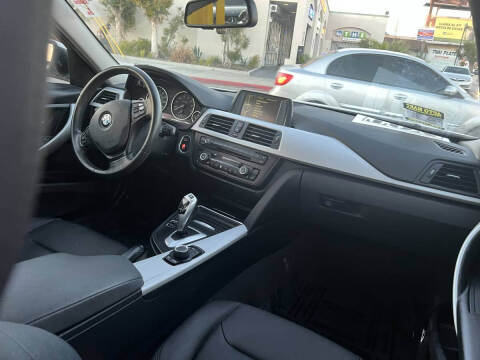2013 BMW 3 Series 328i