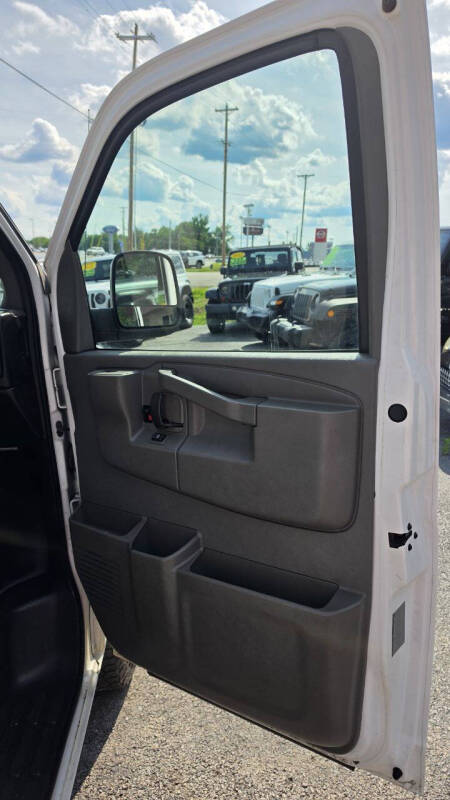 2016 Chevrolet Express 2500