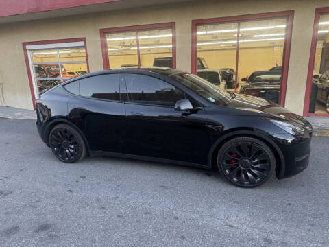 2023 Tesla Model Y Performance