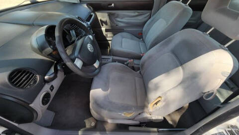 2001 Volkswagen New Beetle GL