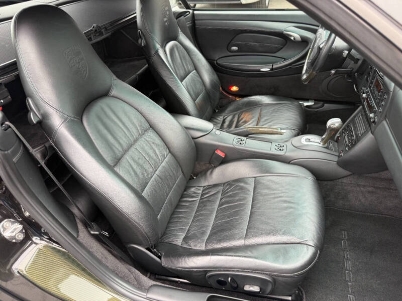 2000 Porsche 911 Carrera