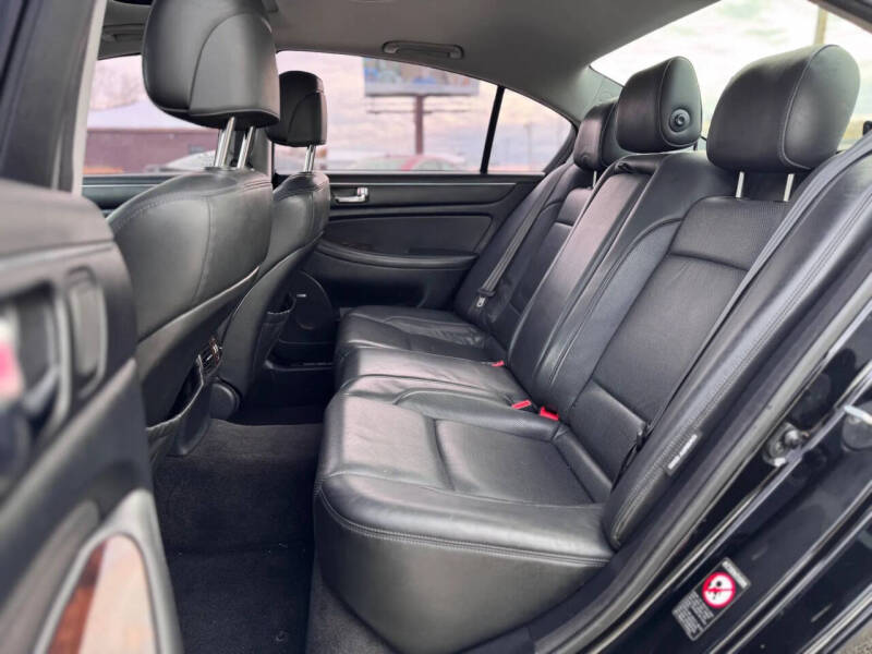 2011 Hyundai Genesis 4.6L V8