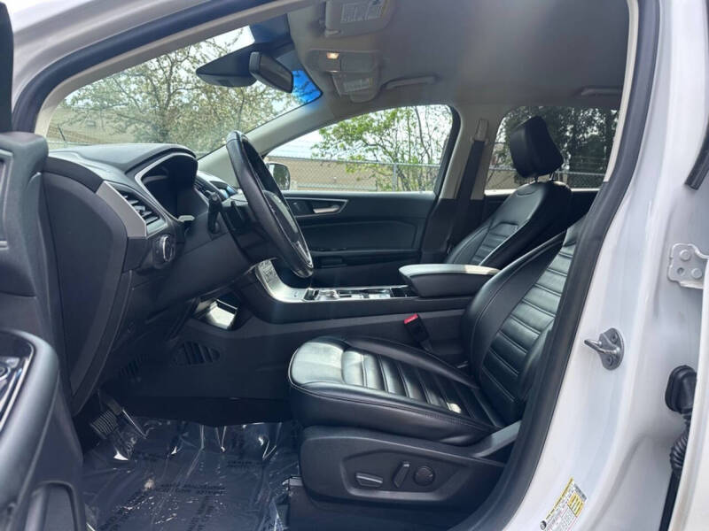 2020 Ford Edge SEL