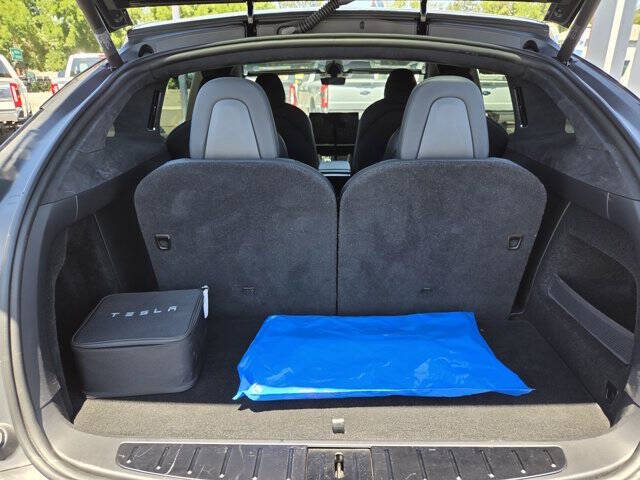 2025 Tesla Model X