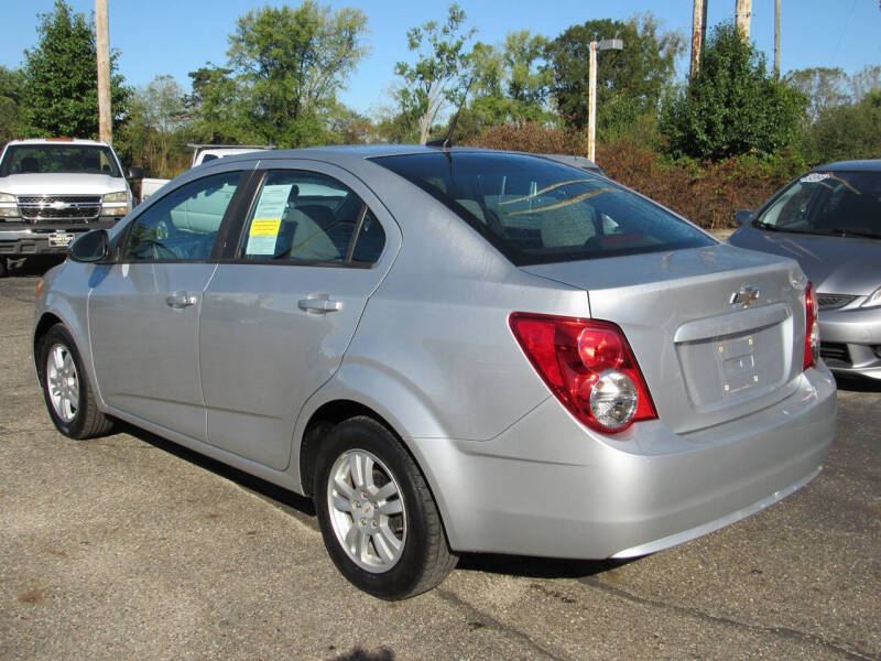 2012 Chevrolet Sonic LS