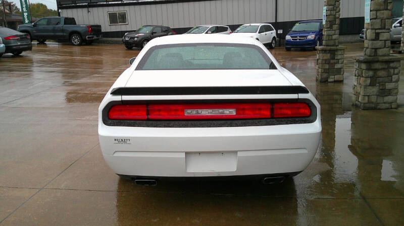 2014 Dodge Challenger SXT